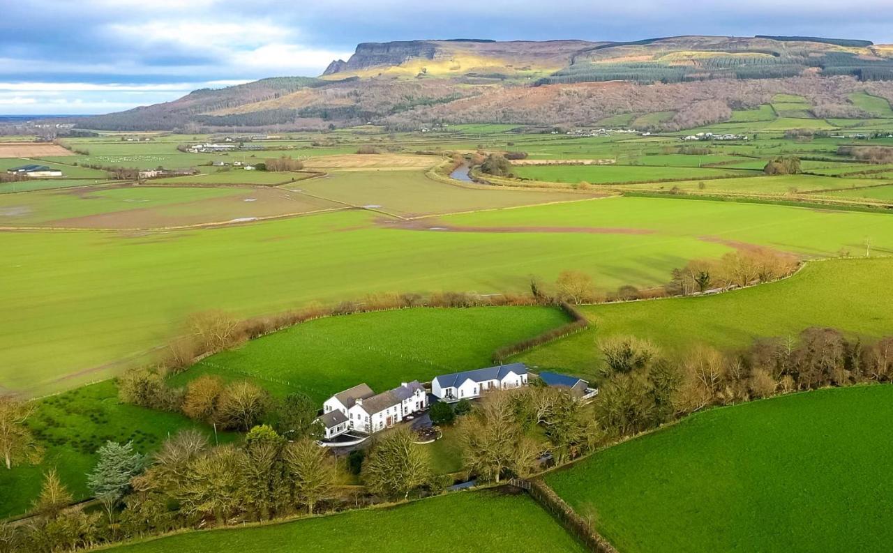 Willow House Bed & Breakfast And Orchard Studios Self Catering Limavady Exterior photo