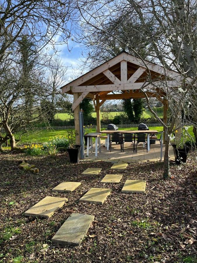 Willow House Bed & Breakfast And Orchard Studios Self Catering Limavady Exterior photo