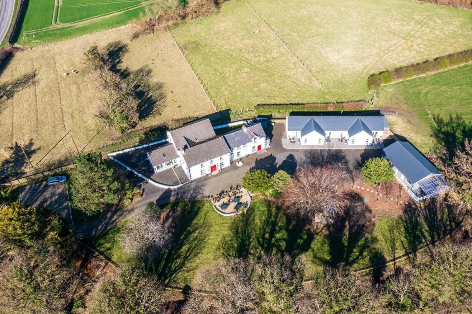 Willow House Bed & Breakfast And Orchard Studios Self Catering Limavady Exterior photo